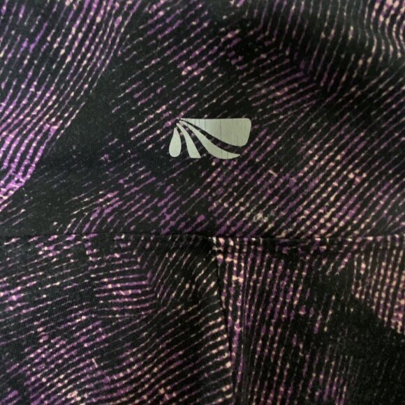 Marika Pull On Leggings Womens size Medium Ankle Length Black Purple - Picture 5 of 6